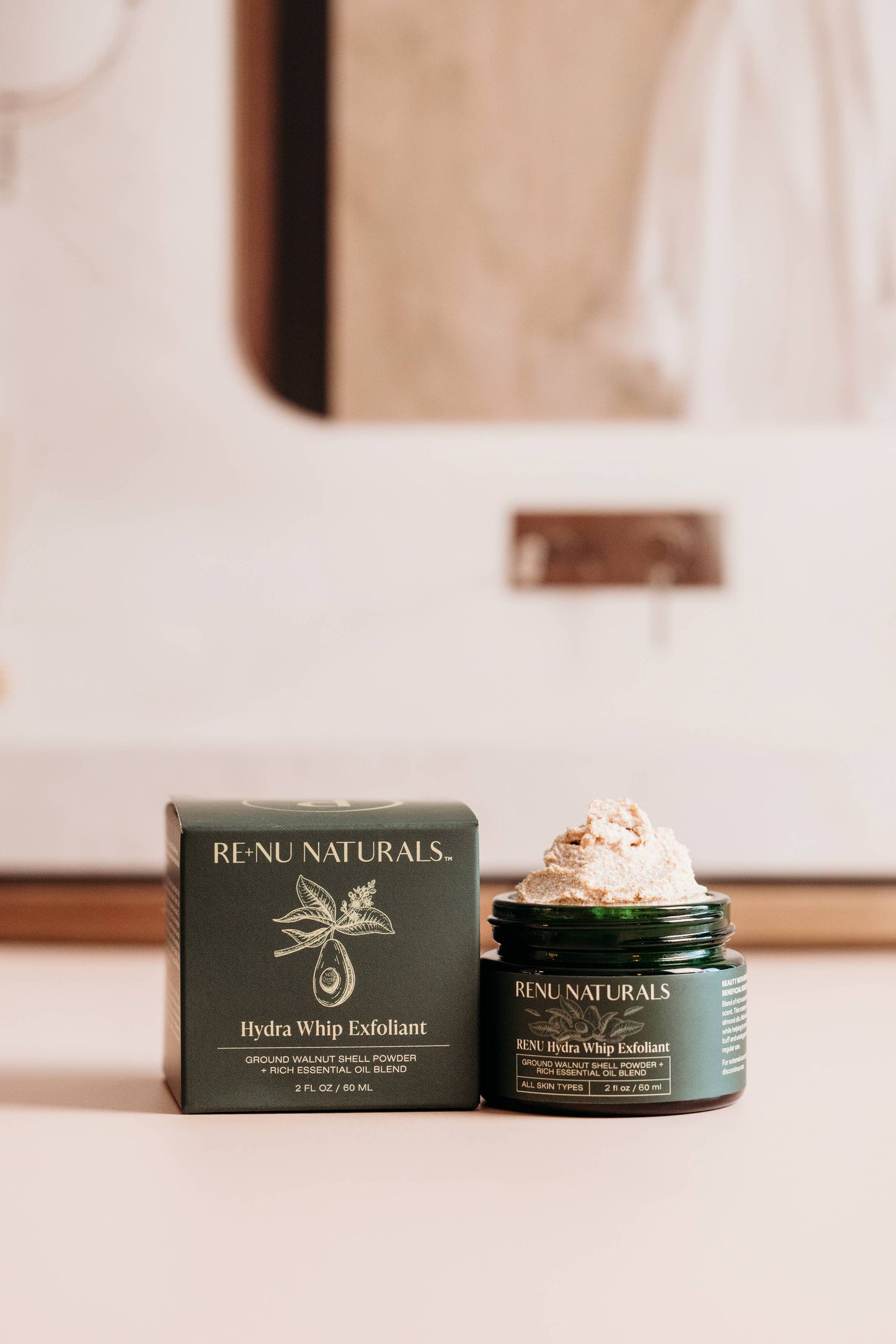 RENU NATURALS Hydra Whip Exfoliator
