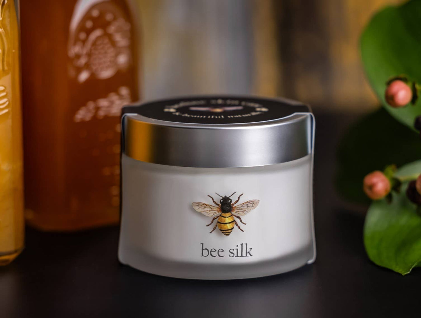 BEELINE Bee Silk - powerful moisturizing cream for face & body.