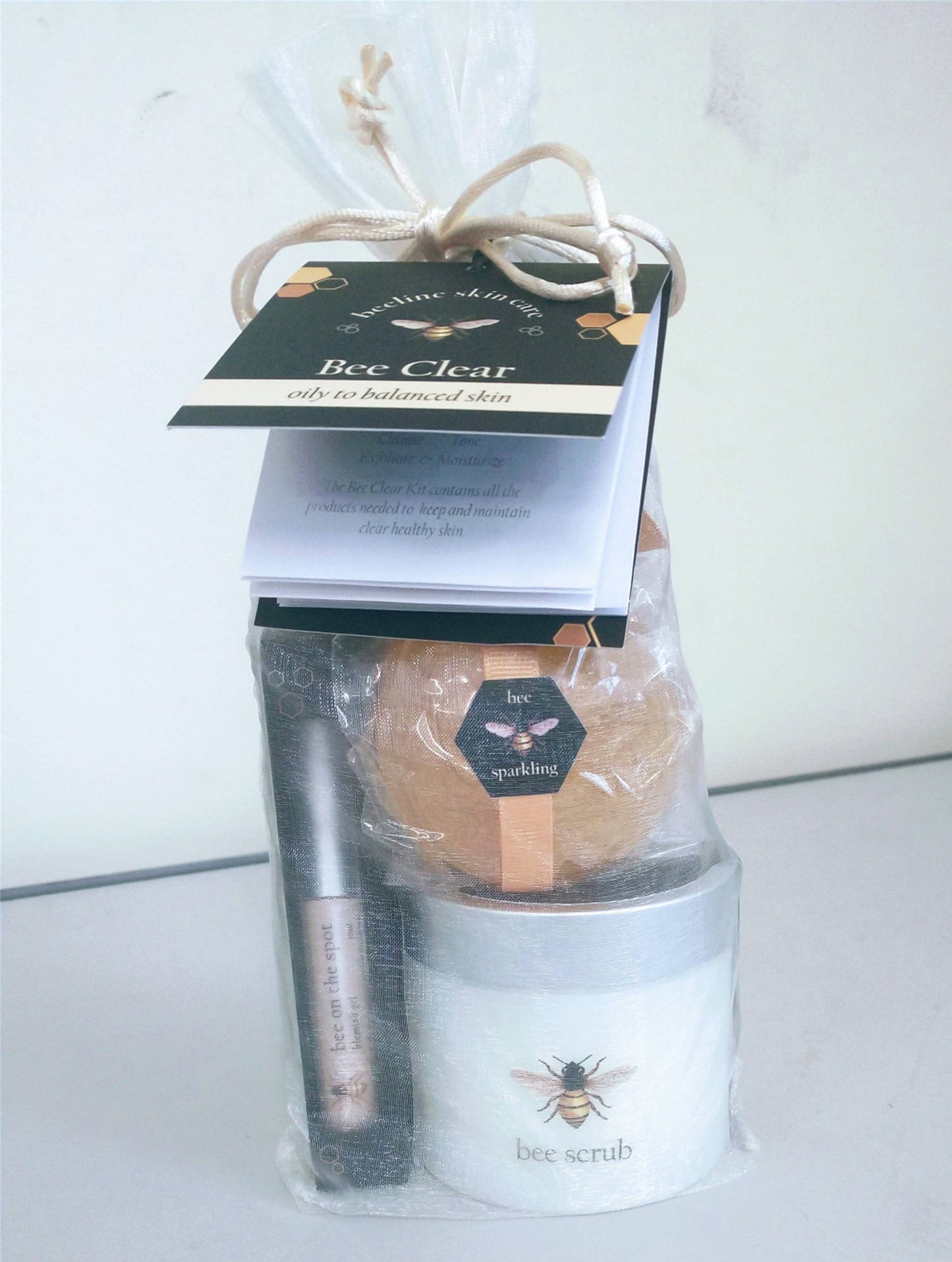 BEELINE Bee Clear Kit  Skin care for oily to balanced skin