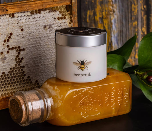 BEELINE Bee Scrub  all vegetable based sugar scrub