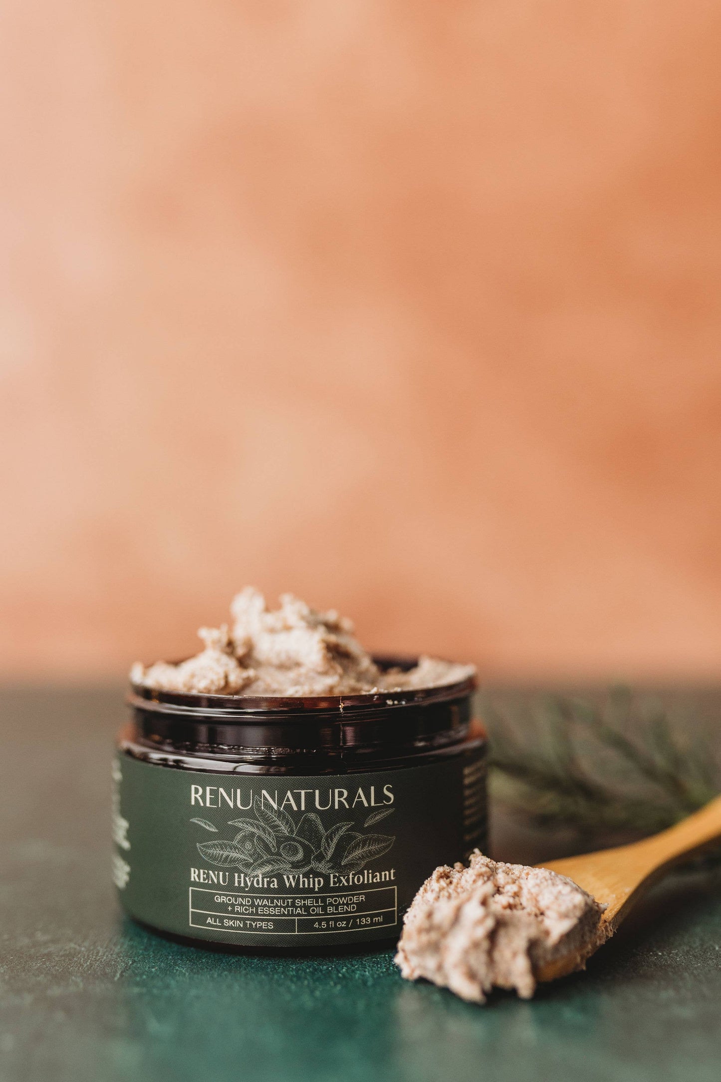 RENU NATURALS Hydra Whip Exfoliator