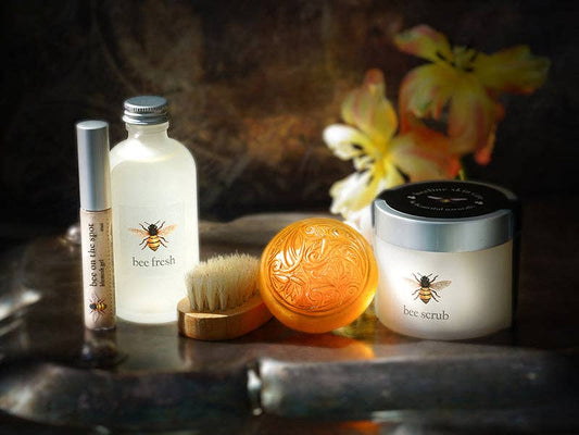 BEELINE Bee Clear Kit  Skin care for oily to balanced skin